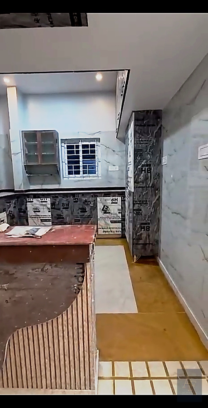Contemporary Residence — HBR Layout — view 3